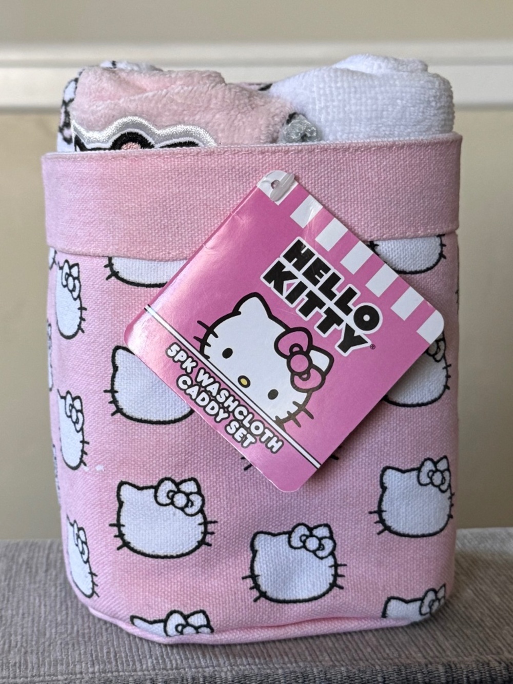 Hello Kitty 5 Pack Washcloth Caddy Set